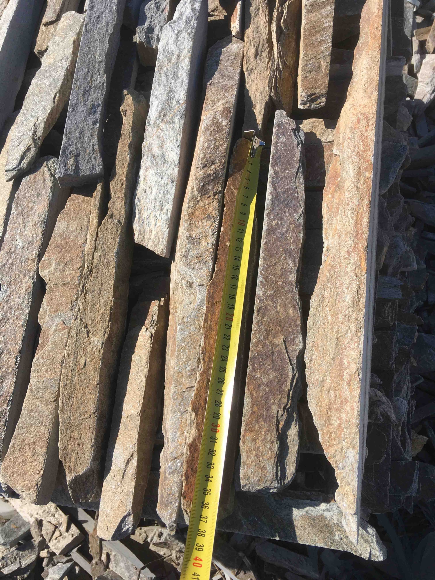 Горбушка златолит мультиколор для облицовки купить в Анапе