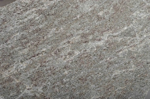 Плитняк златолит Уральский  для фасада купить в Анапе