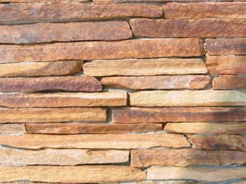 Горбушка златолит золотистый для облицовки купить в Анапе