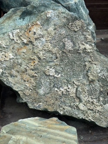 Ландшафтные глыбы зелёные 200-500 килограмм купить в Анапе