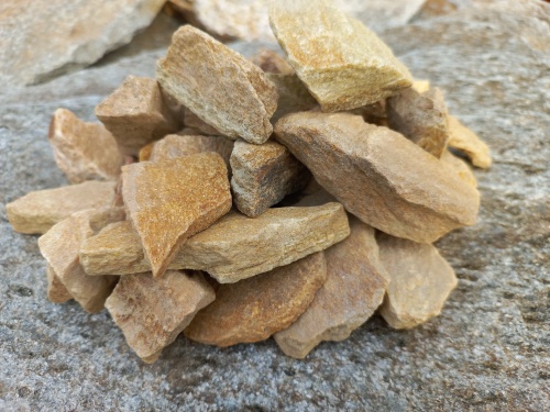 Златолит жёлтый декоративная каменная крошка купить в Анапе